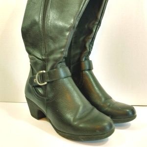 Croft & Barrow Boots Size 6